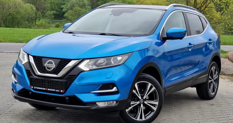 Nissan Qashqai cena 82900 przebieg: 77400, rok produkcji 2017 z Łomża małe 781